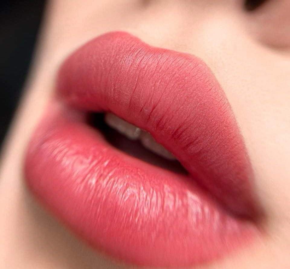 Lips Blush Touch up 9-12 Months Lips Blush Touch up 9-12 Months