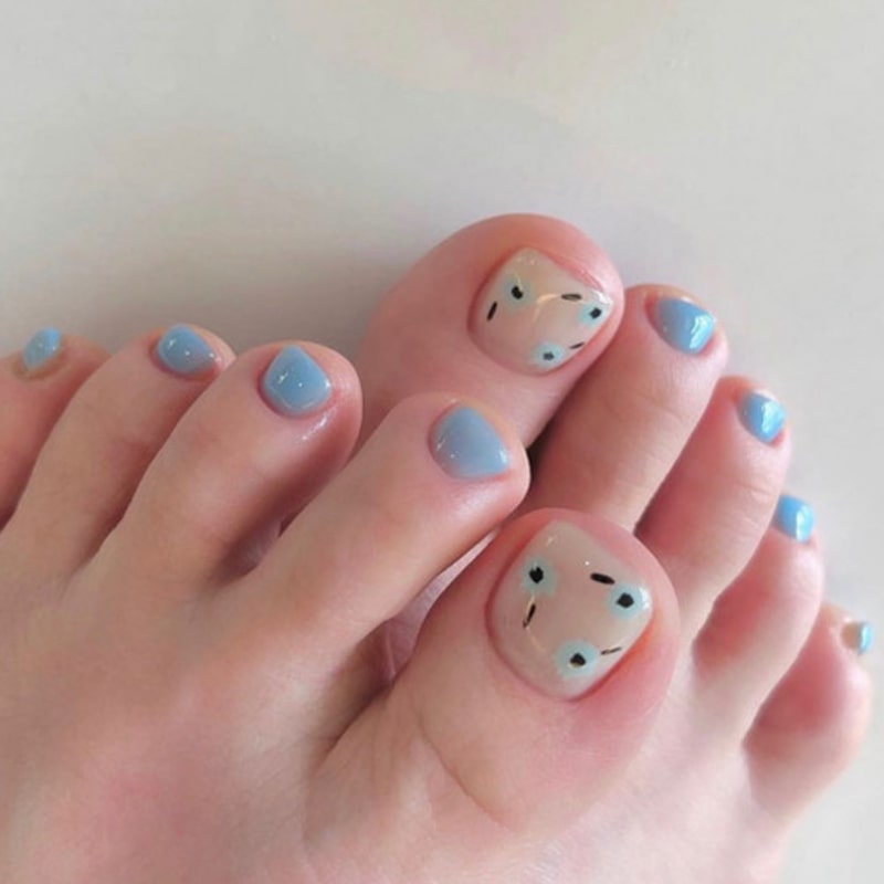 Classic Pedicure Classic Pedicure